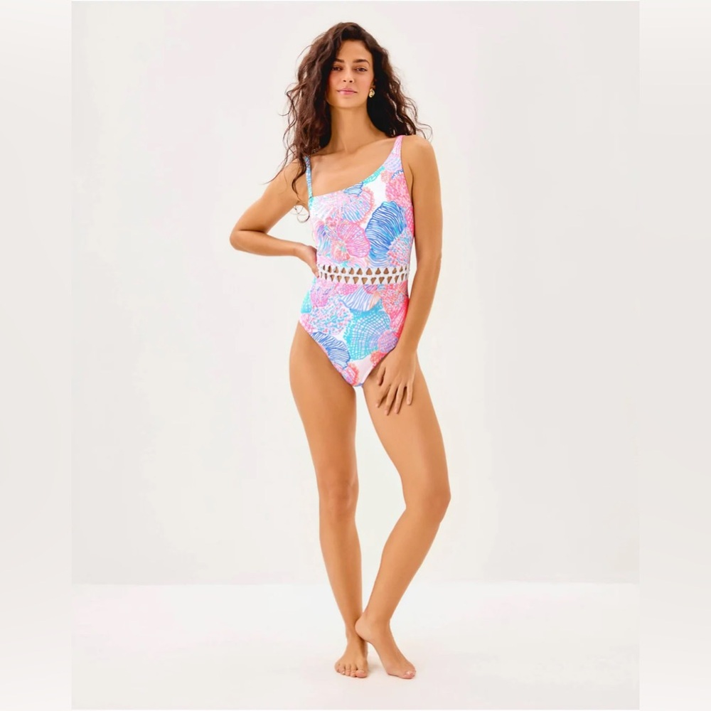 LILLY PULITZER Tarly One Piece Swimsuit - Multi Roar of the Seas Size 4 NWT